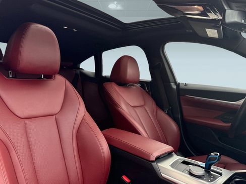 Used 2022 BMW i4 eDrive40 w/ Premium Package image 31