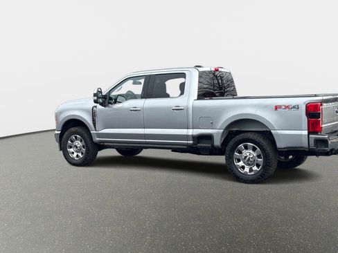 Used 2023 Ford F250 Lariat w/ Lariat Ultimate Package image 7