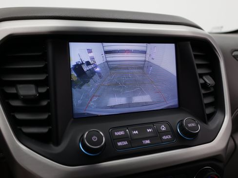 Used 2019 GMC Acadia SLT w/ LPO, Cargo Package FWD image 28