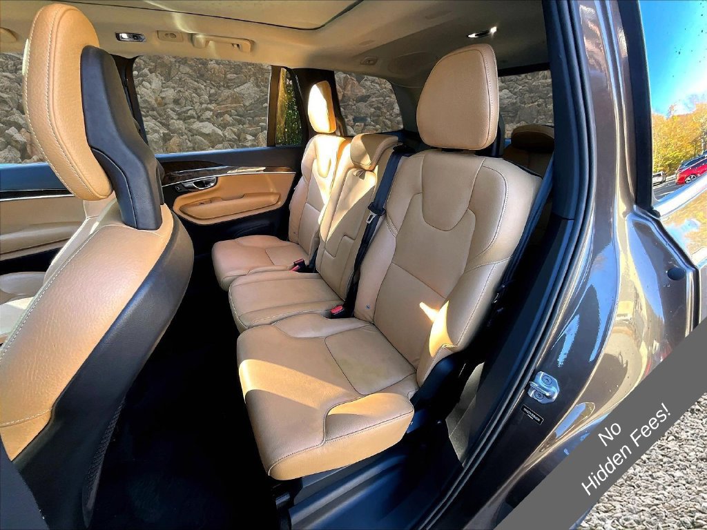 Used 2016 Volvo XC90 T6 Momentum AWD/4WD image 23