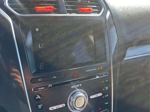 Used 2018 Ford Explorer Sport w/ Equipment Group 401A AWD/4WD image 24