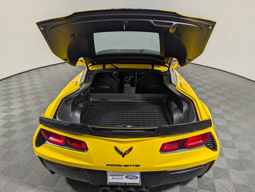 Used 2019 Chevrolet Corvette Grand Sport RWD image 7