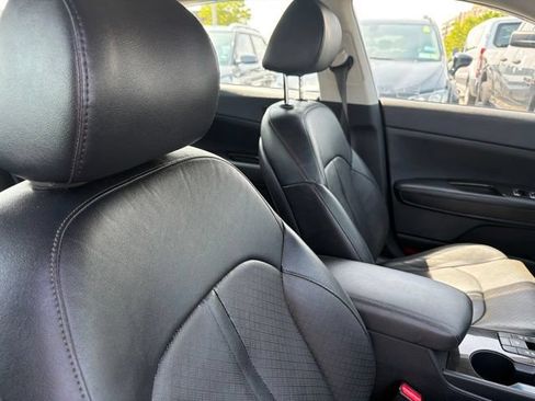 Used 2020 Kia Optima Premium FWD image 26