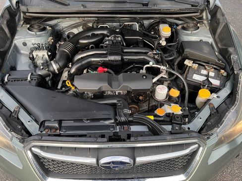 Used 2015 Subaru Impreza 2.0i AWD/4WD image 40