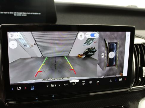 New 2025 Ford Expedition Platinum w/ Stealth Performance Package image 59