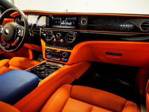 Used 2024 Rolls-Royce Ghost AWD/4WD image 16