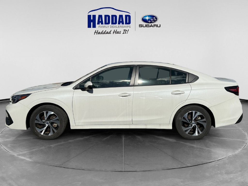 Used 2025 Subaru Legacy Premium AWD/4WD image 2