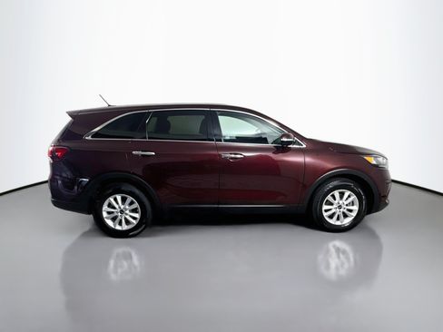 Used 2020 Kia Sorento LX FWD image 11
