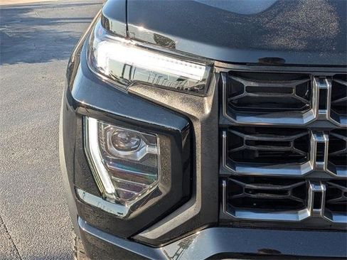 Used 2023 GMC Canyon AT4 w/ AT4 Premium Package image 10