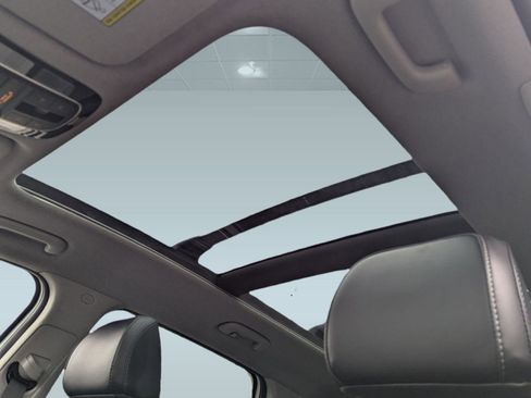 Used 2023 Hyundai Santa Fe Limited image 13