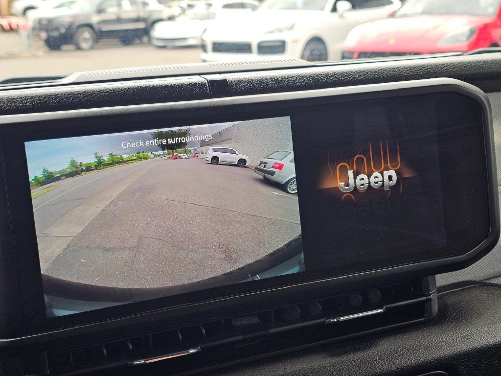 Used 2024 Jeep Wrangler Unlimited Sport AWD/4WD image 24
