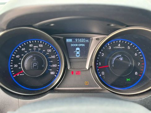 Used 2015 Hyundai Genesis 3.8 image 21