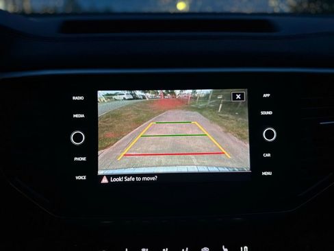 Used 2023 Volkswagen Atlas SE w/ Black Wheel Package FWD image 25