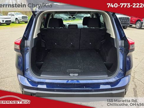 Used 2024 Nissan Rogue SV FWD image 24