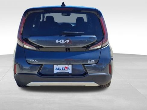 Used 2024 Kia Soul LX w/ Option Group 015 image 7