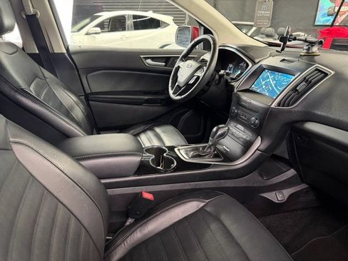 Used 2016 Ford Edge SEL w/ Equipment Group 201A FWD image 17