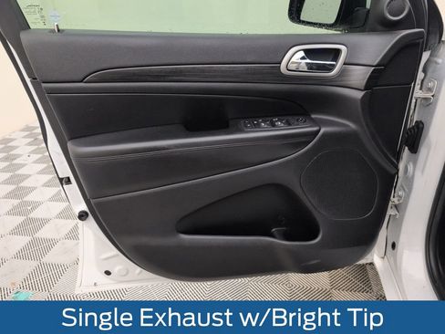 Used 2020 Jeep Grand Cherokee Altitude RWD image 34