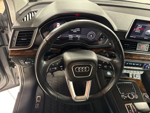 Used 2018 Audi Q5 2.0T Premium AWD/4WD image 19