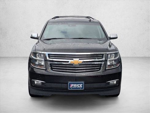 Used 2017 Chevrolet Tahoe Premier RWD image 2