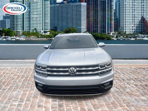 Used 2019 Volkswagen Atlas SE FWD image 2