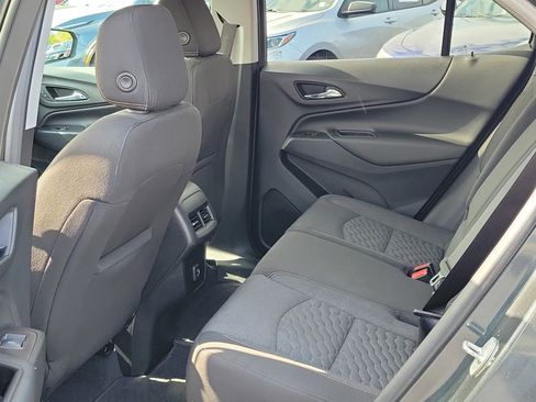 Used 2020 Chevrolet Equinox LT w/ Driver Convenience Package image 13