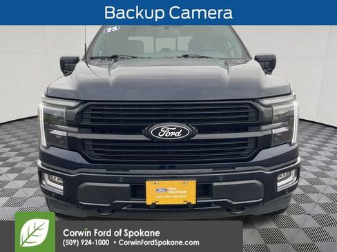 Used 2025 Ford F150 Platinum image 8