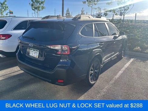 Used 2025 Subaru Outback Onyx Edition XT AWD/4WD image 3