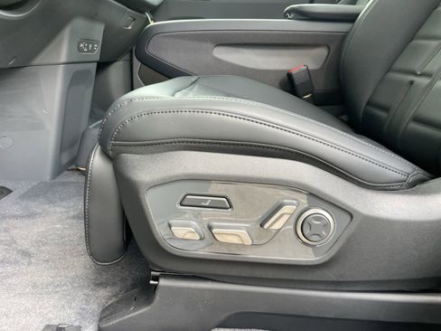 New 2026 Kia EV9 Land w/ Nightfall Edition Package image 19