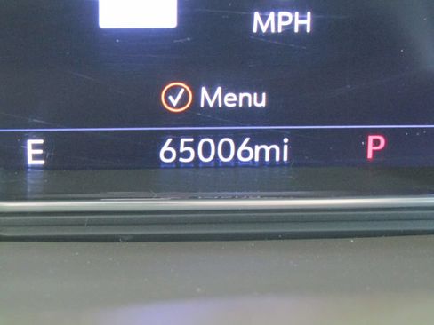 Used 2023 GMC Sierra 3500 Denali w/ Denali Ultimate Package AWD/4WD image 35