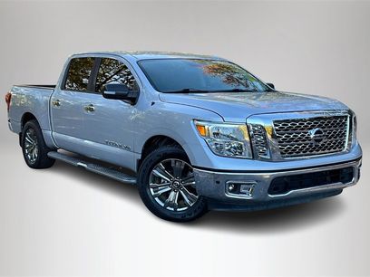 Used 2018 Nissan Titan SV w/ SV Convenience Package