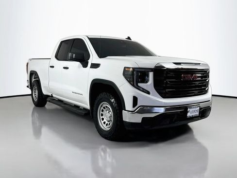 Used 2024 GMC Sierra 1500 Pro w/ Pro Value Package AWD/4WD image 4