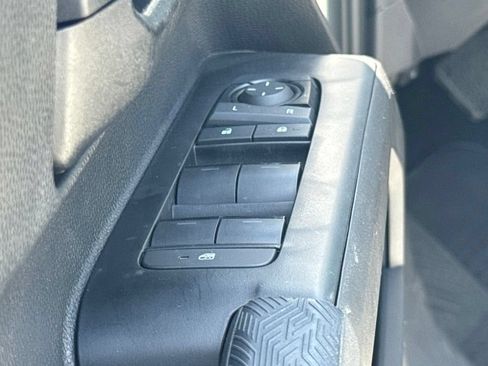 Certified 2026 Toyota Tacoma SR5 RWD image 20