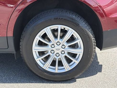 Used 2018 Cadillac XT5 FWD image 22