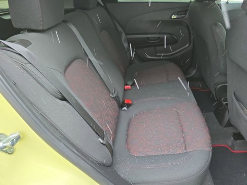 Certified 2017 Chevrolet Sonic LT w/ Convenience Package image 28