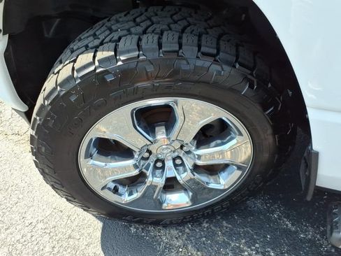 Used 2020 RAM 1500 Big Horn AWD/4WD image 42