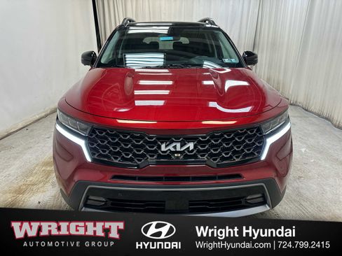 Used 2022 Kia Sorento SX Prestige image 2