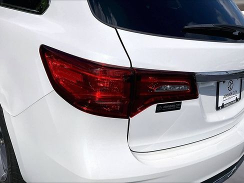Used 2020 Acura MDX SH-AWD image 31
