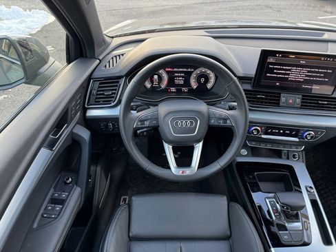 Certified 2025 Audi Q5 2.0T Premium Plus w/ Premium Plus Package image 13