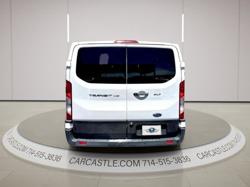 Used 2021 Ford Transit 350 XLT RWD image 4