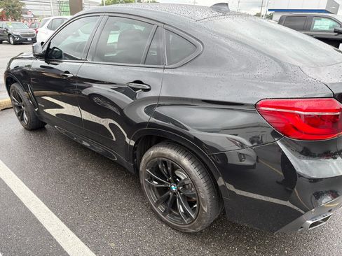 Used 2018 BMW X6 xDrive35i w/ M Sport Package AWD/4WD image 4