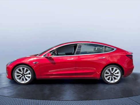 Used 2018 Tesla Model 3 Long Range AWD/4WD image 3