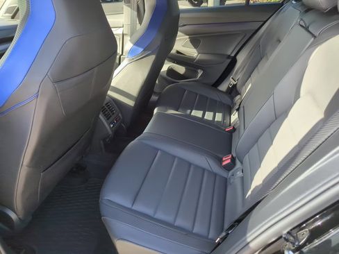 Used 2024 Volkswagen Golf R image 20