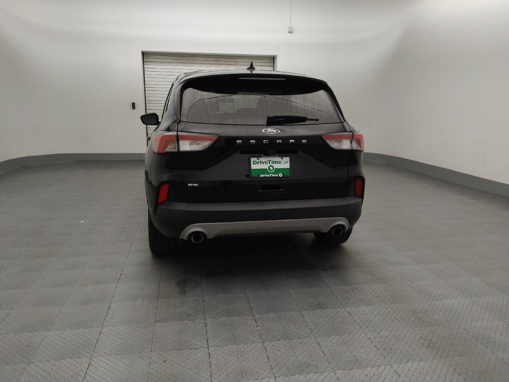 Used 2022 Ford Escape SE FWD image 6