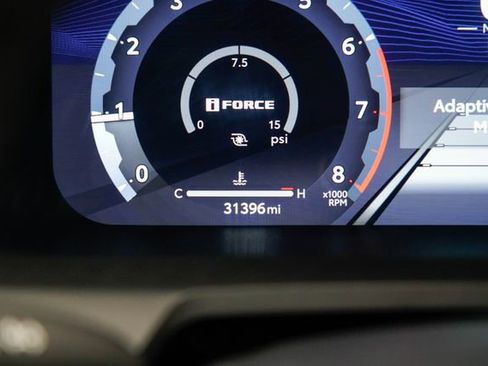 Used 2024 Toyota Tacoma TRD Off-Road image 33