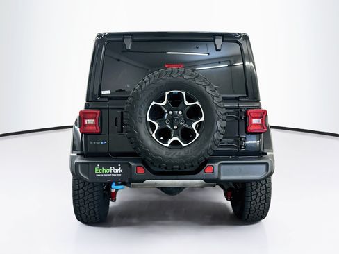 Used 2023 Jeep Wrangler Unlimited Rubicon 4xe w/ Cold Weather Group AWD/4WD image 7