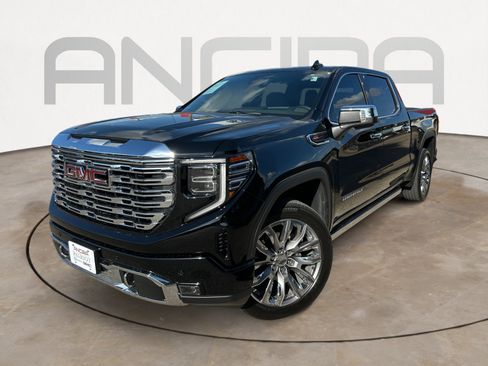 Used 2025 GMC Sierra 1500 Denali AWD/4WD image 4