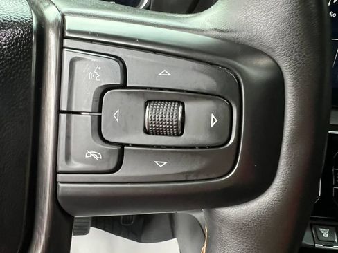 Used 2024 GMC Sierra 2500 AT4 w/ AT4 Premium Plus Package AWD/4WD image 13