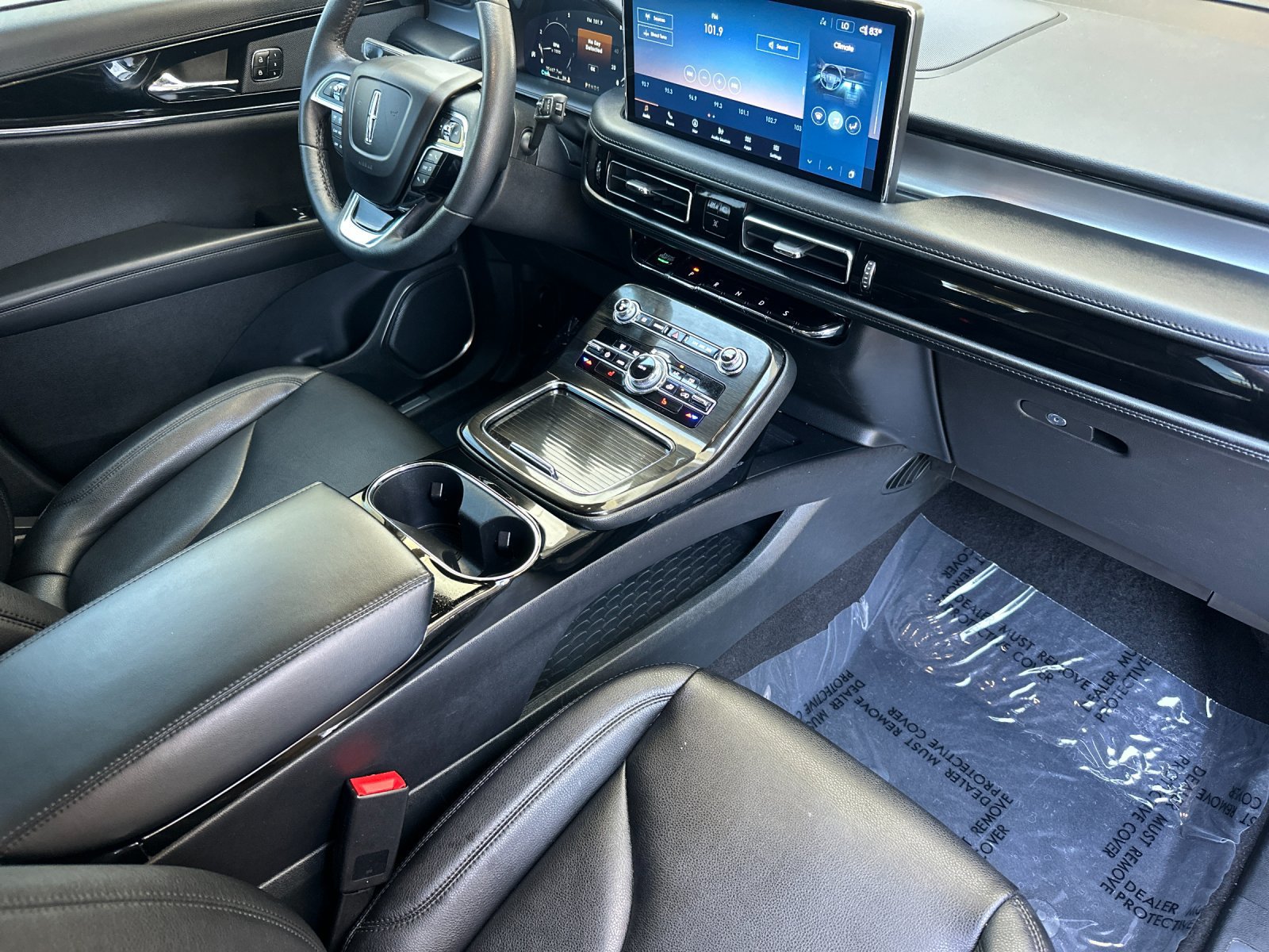 Certified 2023 Lincoln Nautilus FWD w/ Premium Package image 17