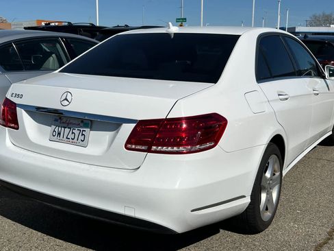 Used 2014 Mercedes-Benz E 350 Sedan image 2