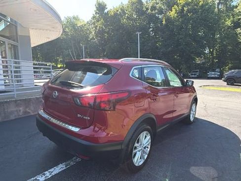 Used 2018 Nissan Rogue Sport SV w/ SV All-Weather Package AWD/4WD image 5